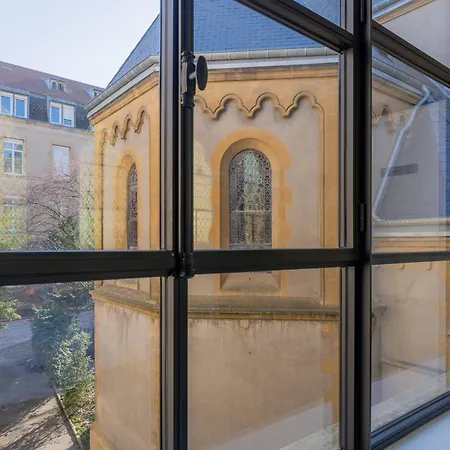 Loft De La Chapelle Sainte Blandine Apartment *